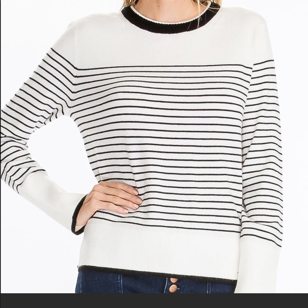 Strype In White & Black ☁️ - Picture 3 of 8